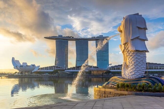 Singapore River Cruise with Spectra & Garden Rhapsody Light Show - Lau Pa Sat offers a useful finish