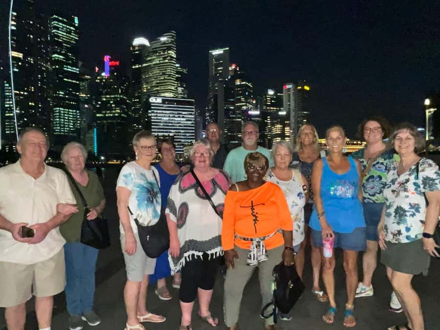 Singapore Starry Night: Cruise, Garden Rhapsody & Spectra - Pickup, timing, and comfort