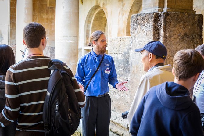 Skip the line: Alhambra Palace and Generalife Gardens Private Guided Tour - Why a private Alhambra visit can make sense