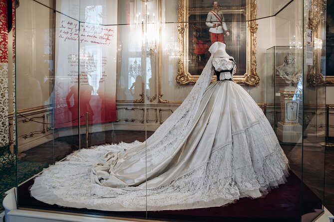 Skip the Line Empress Sisi Museum, Hofburg and Gardens Tour - Key points at a glance