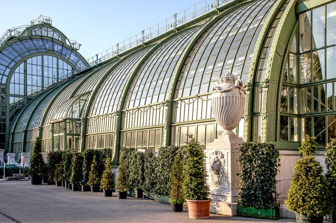 Skip-the-Line Sisi Museum, Hofburg and Gardens Tour Vienna - Which guide style should you expect?
