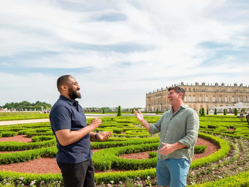 Skip-the-Line Versailles Palace & Garden Tour with Transport - Getting your bearings in the gardens