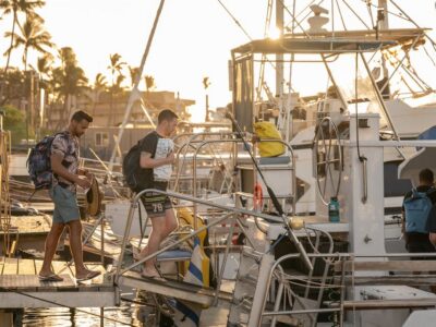 South Maui: Snorkel to Coral Gardens or Molokini Crater