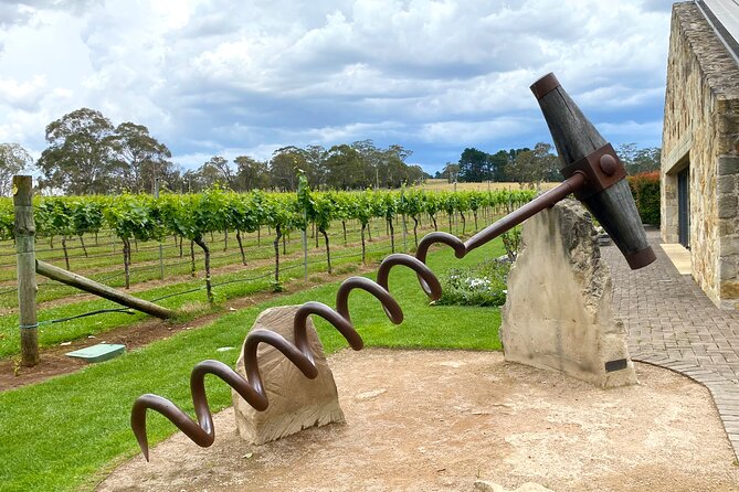 Southern Highlands Private Tour with Wine, Waterfall and Garden - What the private format is really worth