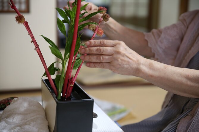 Special Ikebana Experience Guided by an Ikebana Master, Mrs. Inao - Key points to know before booking