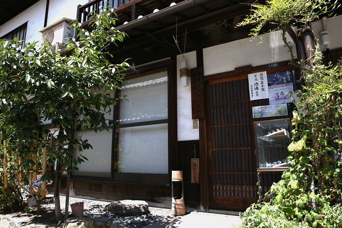 Special Ikebana Experience Guided by an Ikebana Master, Mrs. Inao - What $82.42 buys you