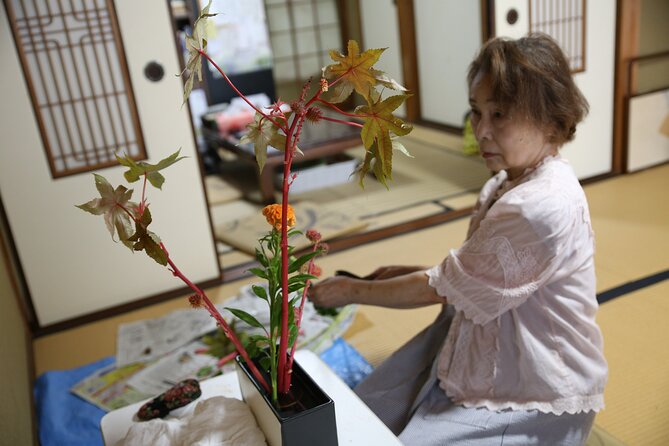 Special Ikebana Experience Guided by an Ikebana Master, Mrs. Inao - My recommendation for this ikebana class