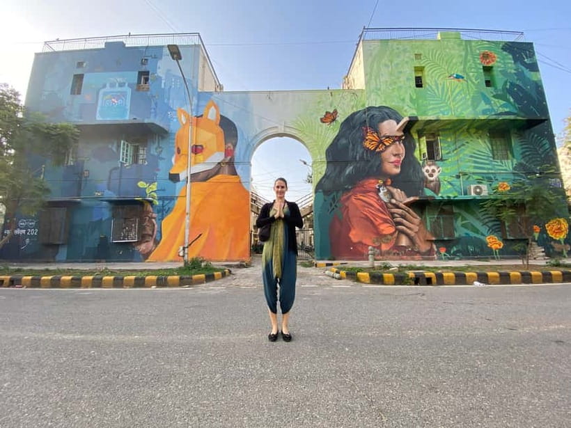 Street Art Walk with Chai & Snack - Key points at a glance