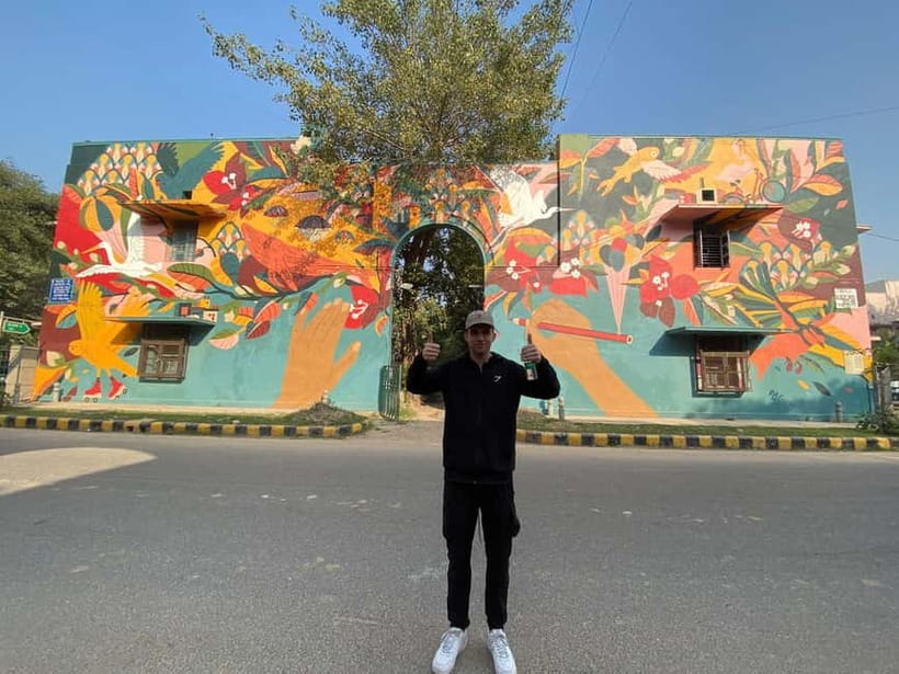 Street Art Walk with Chai & Snack - What the $29 price really covers