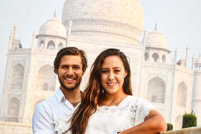 Sunrise Taj Mahal, Agra Fort, Red Taj and Moonlit Garden Private Tour - What the private vehicle changes