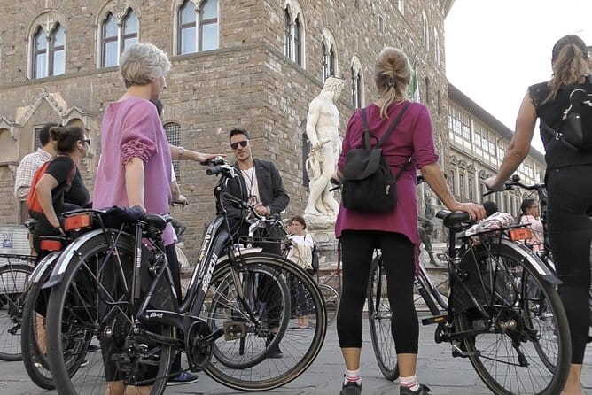 Sunset Bike tour of Florence &Rose Garden & Piazzale Michelangelo - Santa Croce and the historic center