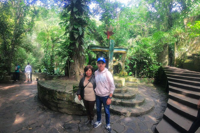 Surrealist Garden Tour in Xilitla and Sotano de las Huahuas - The English-language question