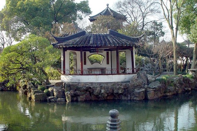 Suzhou Day Tour from Shanghai to Classical Garden, Tongli Water Town - What the day feels like in practical terms