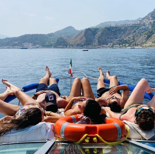 Taormina and Giardini Naxos 3/5/7 hours by PRIVATE BOAT - Isola Bella and the first swimming stop