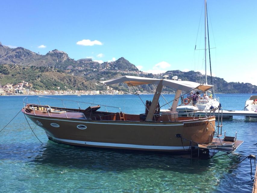 Taormina: Boat Tour to Taormina & Giardini Naxos with Drink - Isola Bella and the main swim stop