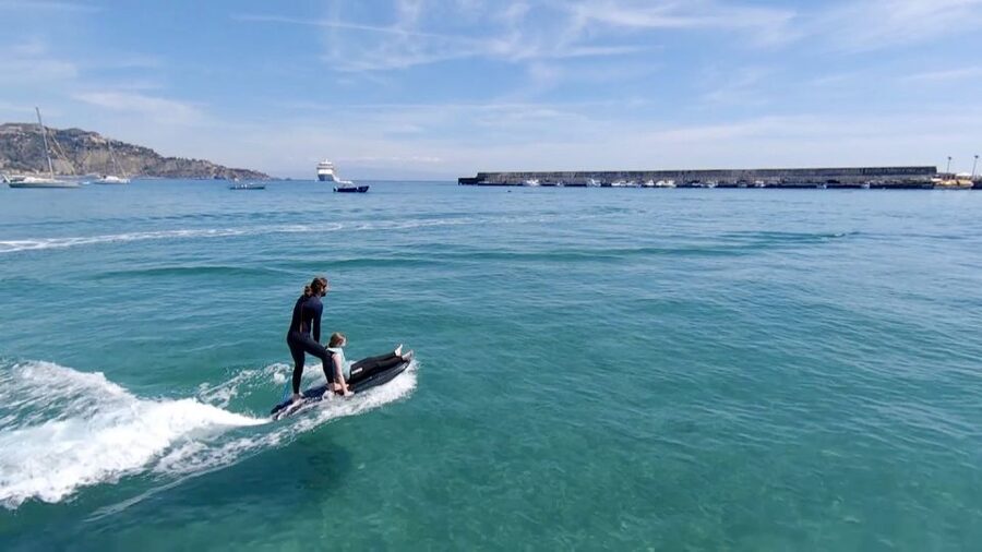 Taormina - Giardini Naxos Electric Jetsurfing boat trip - One hour in Giardini Naxos