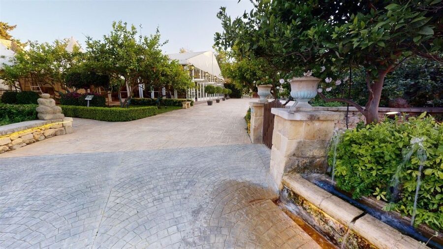 The Limestone Heritage Park and Gardens (Entry Ticket) - Take a break in the citrus garden and animal farm