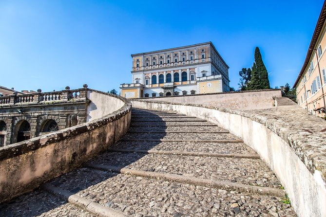 The Renaissance Gardens tour: Palazzo Farnese and more - Leaving Civitavecchia at 8:30
