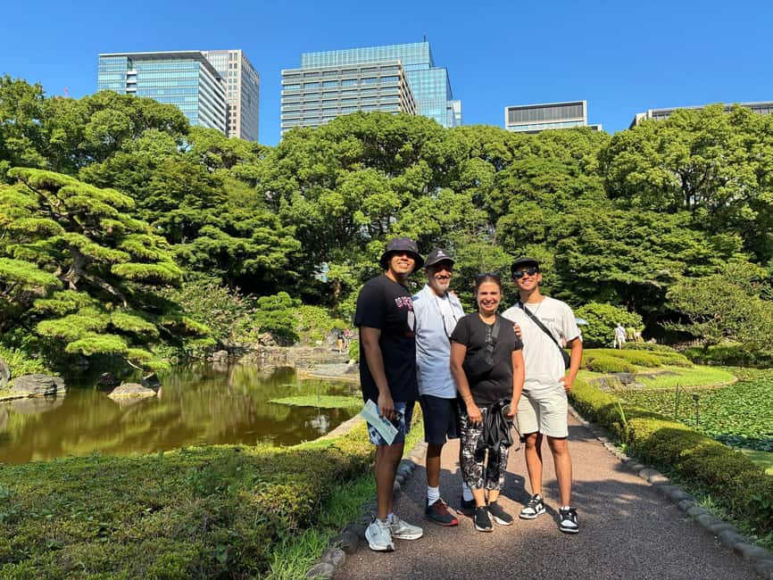 Tokyo: Edo Castle Ruins & Imperial Palace East Garden Tour - Should you book the Edo Castle and Imperial Palace East Garden tour?