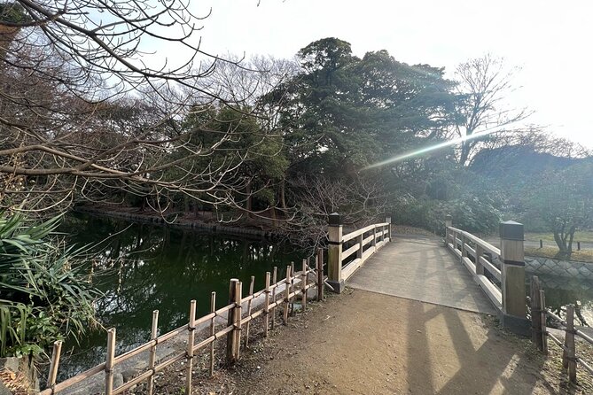 Tokyo: Hama-rikyu Gardens tour with Japanese Tea & Sweets - Timing, meeting points, and the end of the tour