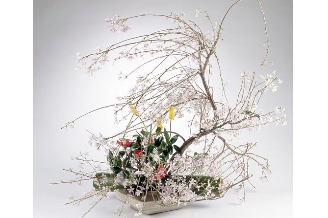 Tokyo Ikebana, Japanese Traditional Flower Arrangement Experience - Key points to know