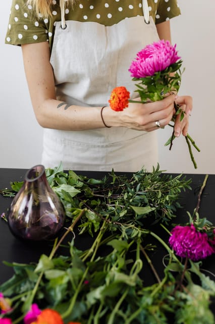 Tokyo: Ikebana Workshop at Ginza - What the Ginza ikebana workshop is really about