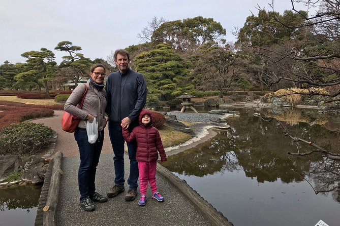 Tokyo Japanese Garden Lover's Private Tour with Government-Licensed Guide - Hama Rikyu and Kyu Shiba Rikyu among the high-rises