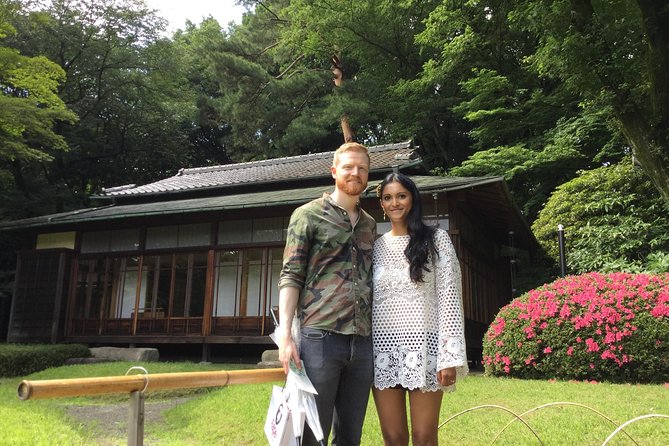 Tokyo Japanese Garden Lover's Private Tour with Government-Licensed Guide - Kiyosumi Teien, Nezu Museum, and Happo-en