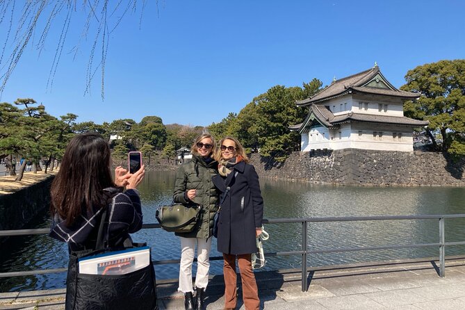 Tokyo Private Tour! Edo Castle & Imperial Palace East Gardens - Starting at Wadakura Fountain National Park