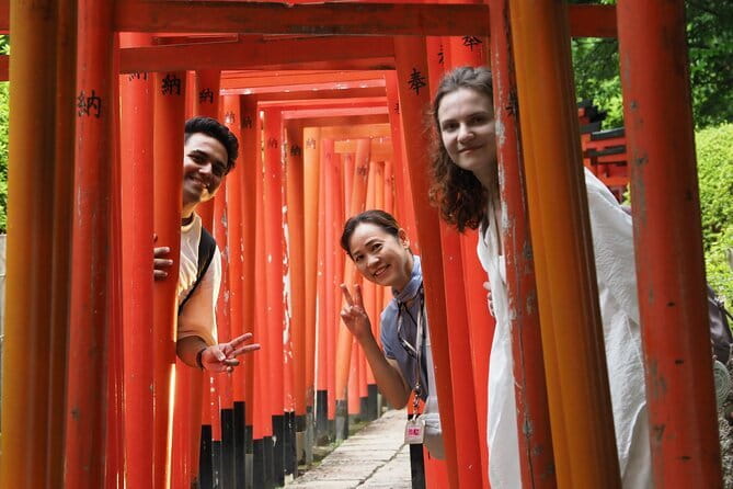 Tokyo Spring Daytime (Cherry Blossom) Food Tour - What the food adds to the walk