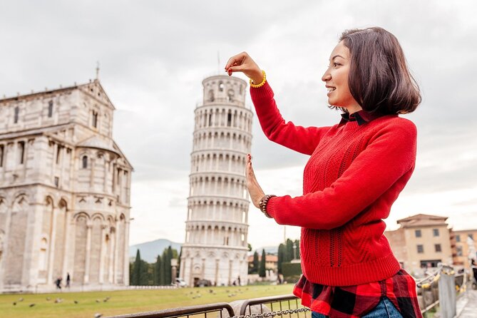 Tower of Pisa and Boboli Gardens Half Day Tour - Two famous sights, one long half-day