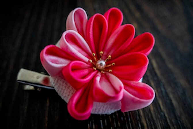 Tsumami Zaiku Japanese Fabric Flower Class - Key points to know before booking