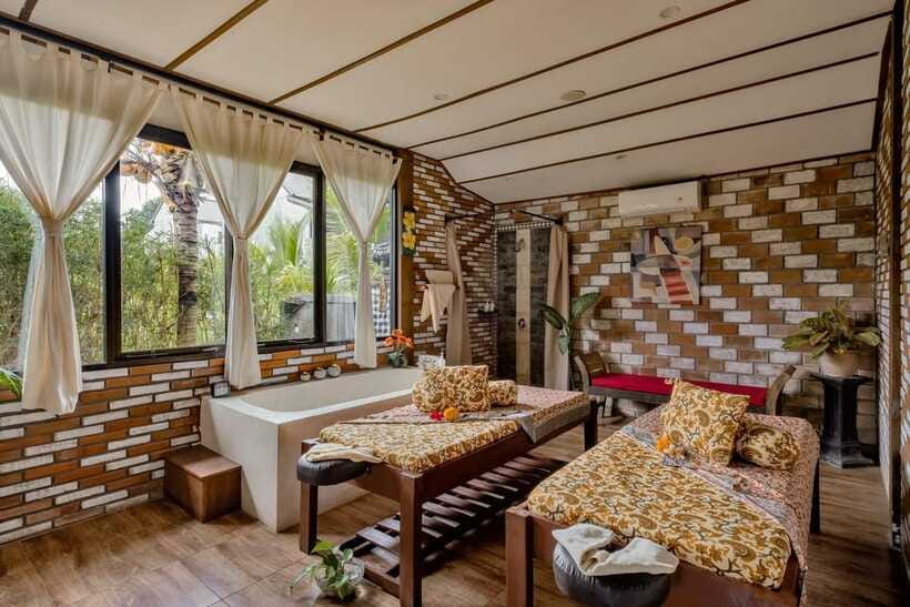 Ubud: 2-Hour Spa with Flower Bath & Rice Field View - What the $40 price covers