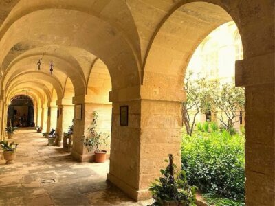 Valletta: Monastery and Secret Garden Entry Ticket