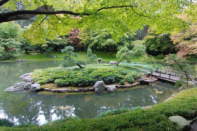 Vancouver Botanical Gardens & Museum Private Explorer - Private transport changes the way the day feels