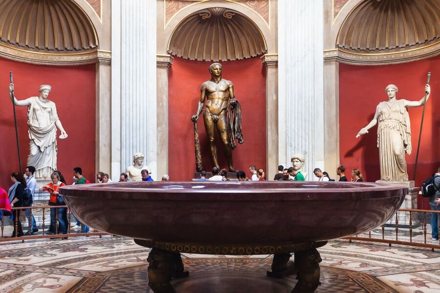 Vatican: Gardens, Museums and Sistine Chapel Guided Tour - Entering the Vatican Museums without losing your morning