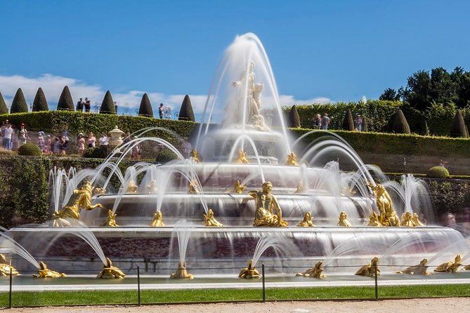Versailles Full Tour: Palace, Gardens & Marie-Antoinette’s Estate - The gardens and the Grand Canal