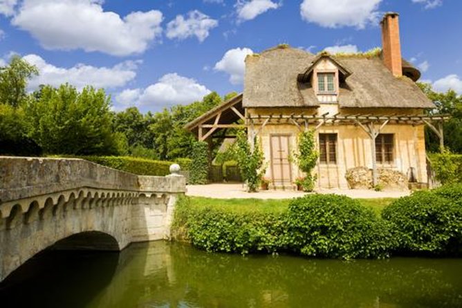 Versailles Full Tour: Palace, Gardens & Marie-Antoinette’s Estate - Grand Trianon: a quieter royal retreat