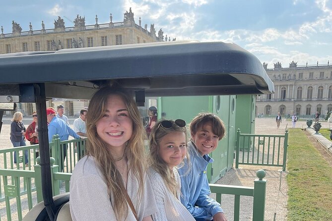 Versailles Golfcart & Bike Guided Tour: Gardens Hamlet Fountains - One hour among the bosquets by golf cart