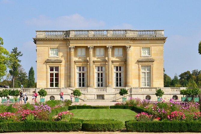 Versailles Half Day Private Tour Trianons & Gardens Included - Communication and small practical details