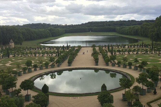 Versailles Palace and Garden Tour with Paris Private Transfers - What the $409.11 price really buys