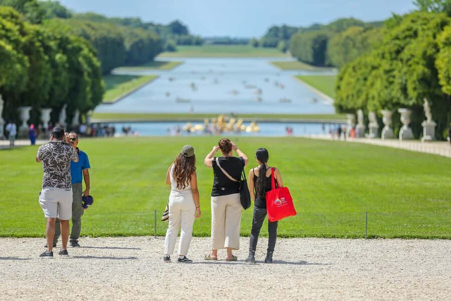 Versailles Palace and Gardens Entry with Seine river Cruise - Who will enjoy this experience most?
