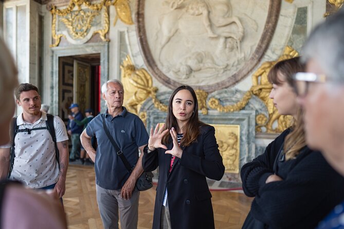 Versailles Palace and Gardens Tour by Train from Paris - The RER ride and meeting point