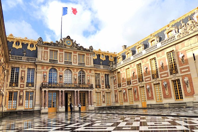 Versailles Palace & Gardens Tour with Transport from Paris - The gardens and the great formal park