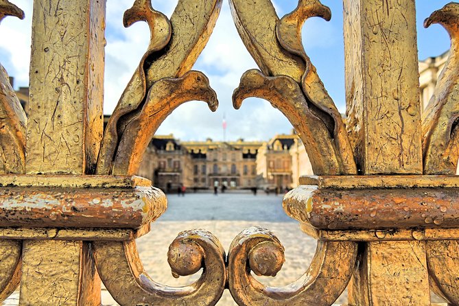 Versailles Palace & Gardens Tour with Transport from Paris - What the $115.69 price really buys