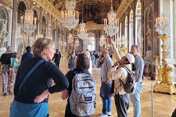 Versailles Palace Guided Tour with Gardens Access - Why a guide helps at Versailles