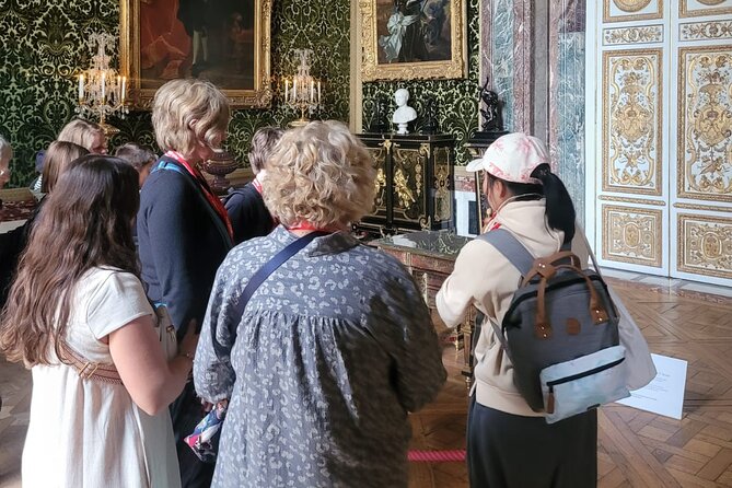 Versailles Palace Guided Tour with Gardens Access - Crowds, access, and the real pace of the day