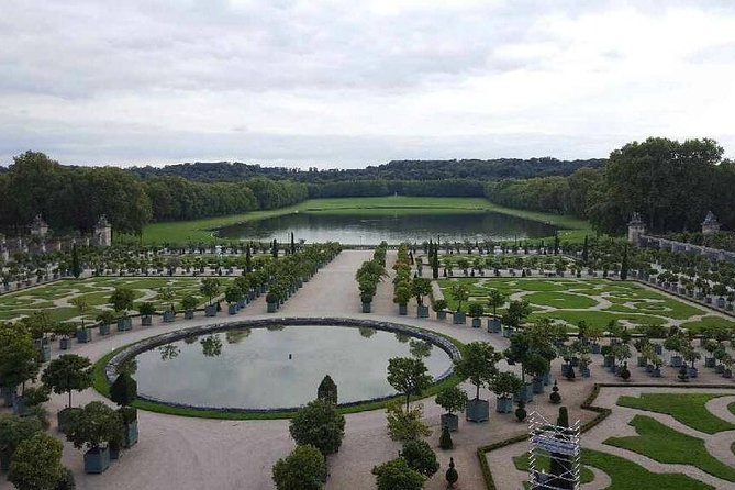 Versailles Royal Palace & Gardens Private Tour by Golf Cart - Accessibility, group size, and timing tips