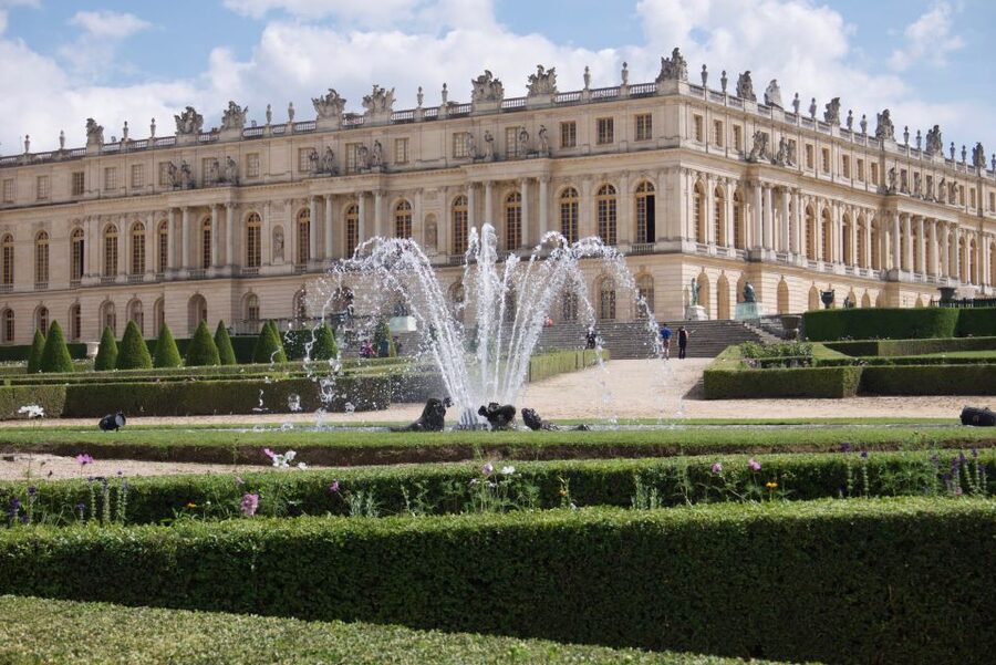 Versailles: Skip-the-Line Versailles Palace and Gardens Tour - Is the $102 price fair?