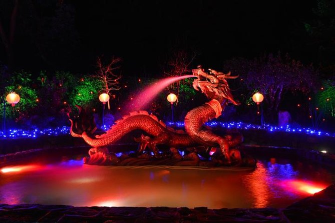 Victoria and Butchart Gardens Christmas Tour - Two hours around Victoria’s Inner Harbour